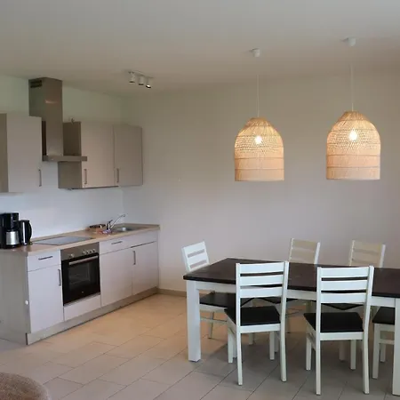 아파트 Die Haffhaeuser Ferienwohnung Vi Garz (Usedom)